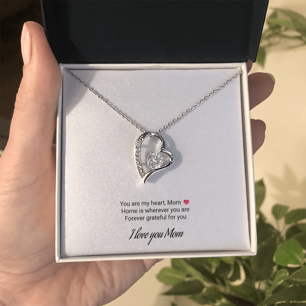 To My Mom Heart Necklace – Forever Grateful Gift